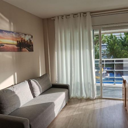 Apartment Near The Sea In 布拉内斯 外观 照片