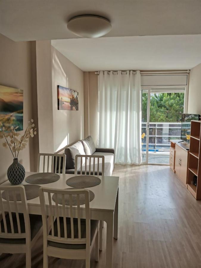 Apartment Near The Sea In 布拉内斯 外观 照片